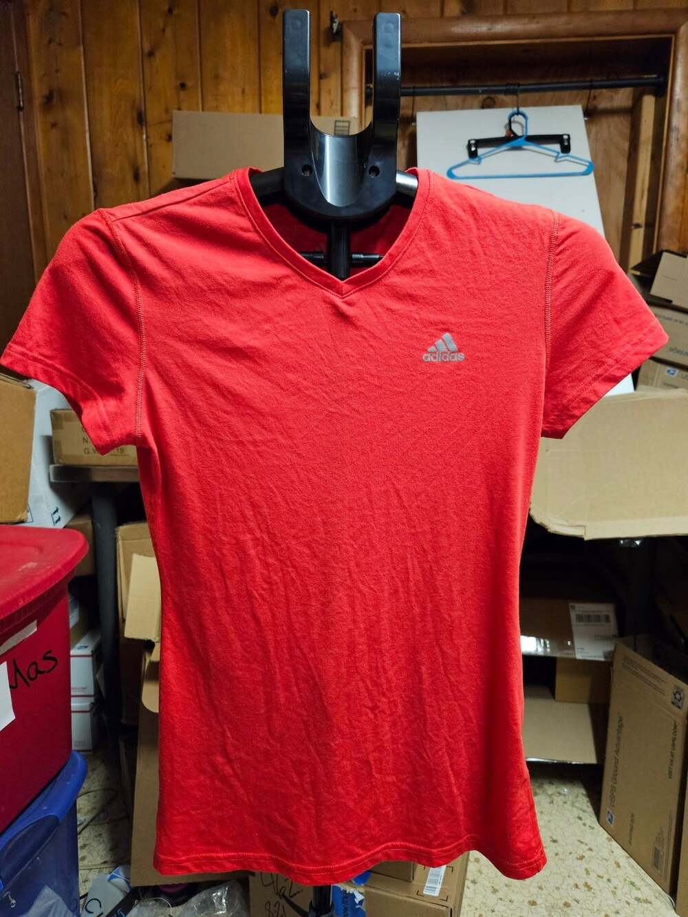 (396) Adidas Coral colored “climate” athletic v-neck womens small